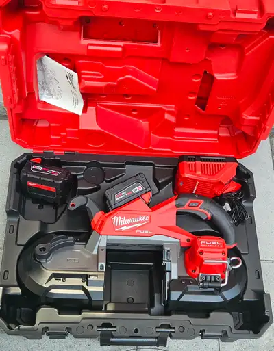 Brand new Milwaukee M18 Fuel Deep Cut Bandsaw kit (2) 5.0 Rapid, View more
