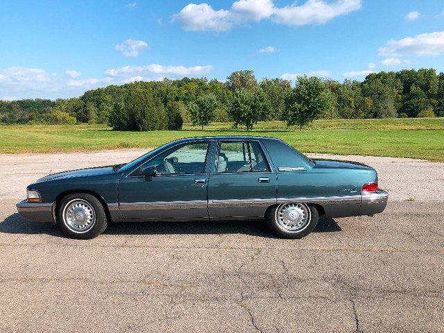 1994 Buick Roadmaster Limited in Classic Cars in Ottawa - Image 4
