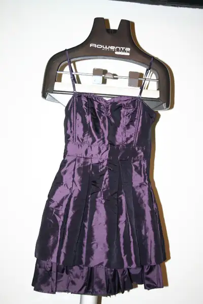 Robe de soirée, View more