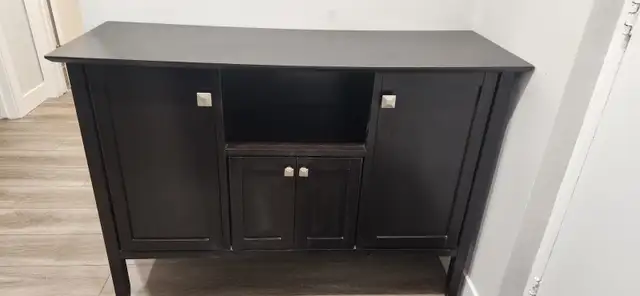 Winsome Wood Buffet Cabinet w/ Coffee Finish in Hutches & Display Cabinets in London - Image 2