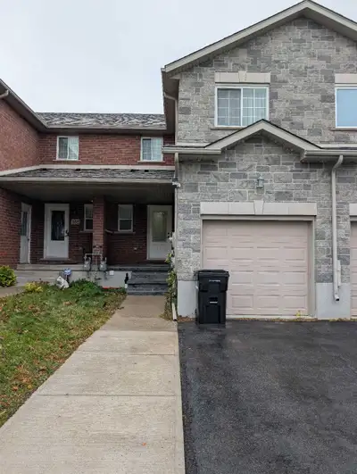SPACIOUS 3-BEDROOM HOUSE FOR RENT | KITCHENER, ON 353 Old Huron Road, Kitchener, Ontario Monthly Ren...
