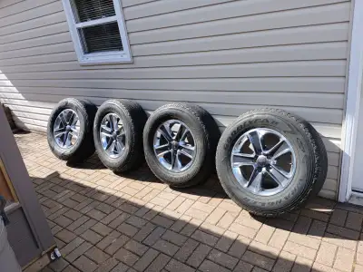 18 inch Jeep Wrangler JK wheels. Tire size 255/70 R18 with TPMS sensors. Wheels like new, tires fair...