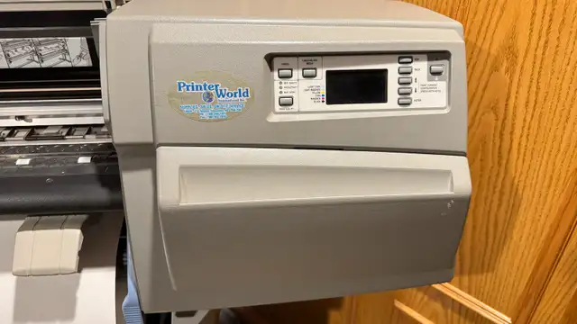 HP Designjet 5000, 42-inch printer63235015237251121