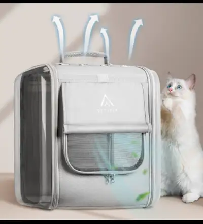Petseek Pet Backpack Size： 36cm*36cm*40cm Recommend for pets under 9kg