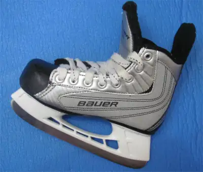 BAYER New KID'S SKATES Size - 2.5 (Inner Length 7.9'') Dwight, View more