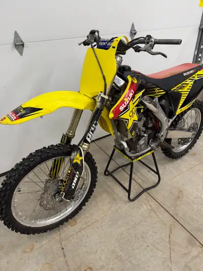 2009 RMZ 250 Partout All parts are available Message for details