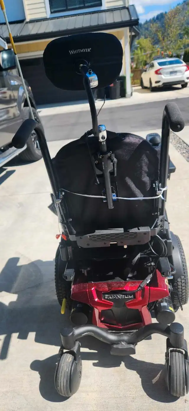 Electric Wheelchair in Health & Special Needs in Chilliwack - Image 6