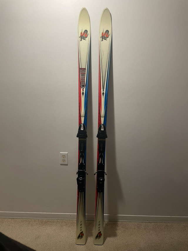 Skis in Ski in City of Toronto