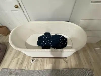 Happiest Baby SNOO bassinet , View more