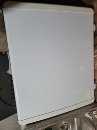 Compact Chest Freezer approximately 5 cubic feet