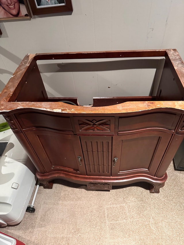 Free bathroom vanity, needs top Free Stuff Oakville / Halton Region
