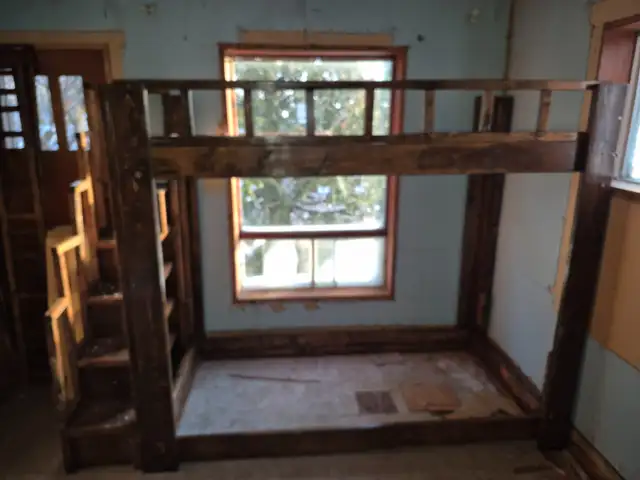 Bunk beds in Beds & Mattresses in North Bay - Image 8