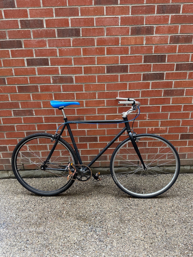 MENS SIZE LARGE SINGLE SPEED REGAL CITY ROAD BIKE Fixie (Single Speed