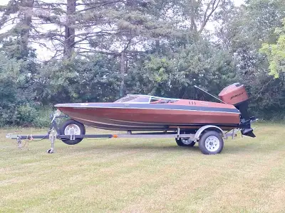 Classic '77 Cobra 16SS with '96 Mariner Magnum EFI 2.5 Liter 150 h.p. Engine is mint. Has new fuel l...
