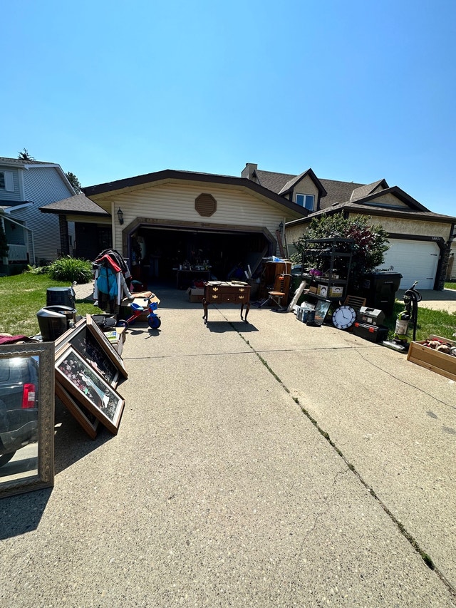 ESTATE GARAGE SALE | Garage Sales | Edmonton | Kijiji