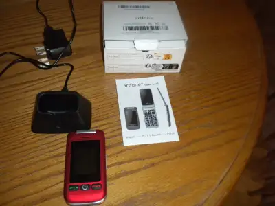 New Cell Flip Phone "unlocked", View more