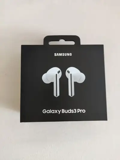 New SEALED Samsung Galaxy Buds 3 Pro White, View more