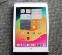 Like New Apple 8th Generation 10.2-Inch iPad