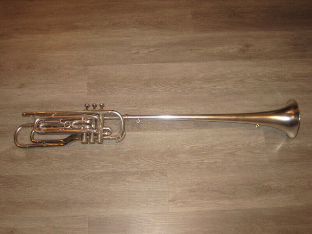 PRO FANFARE TRUMPET Bb model  Tenor Herald/ Fanfare  Trumpet in Brass in Stratford - Image 3
