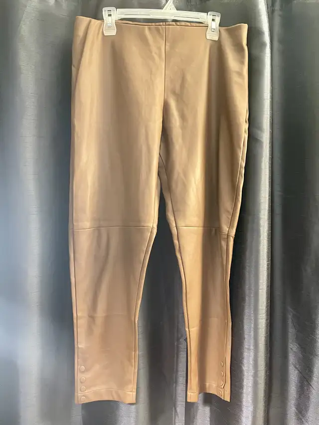 Leather Pants Woman