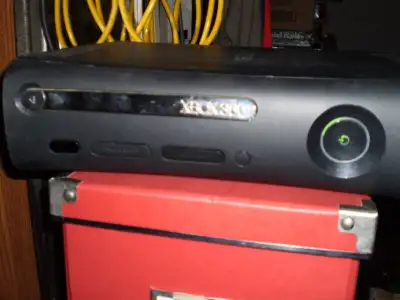 Xbox 360 Elite, with Slim Kinect Console, View more