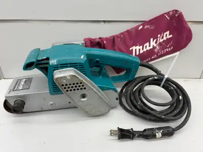 Makita 9924DB Belt Sander, View more