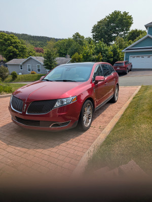 2013 Lincoln MKT EcoBoost
