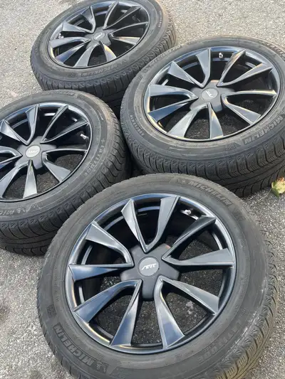 18"TESLA Model Y reps(5x114)+235/55/R18 Michelin snows+TPMS Set of four used 18 inch DAI R214 – Tesl...