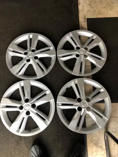 SELLING A SET OF 16 INCH HUBCAPS FROM A NISSAN. PRICED FOR A QUICK SALE. PLEASE CALL MIKE @ 416-699-...