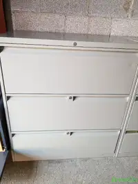 Teknion 3 drawers file cabinets