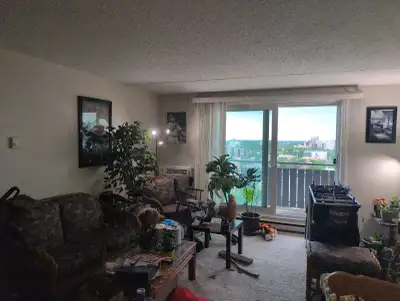 one bedroom apartment for sublet. beuatiful view from 17the floor. building has a sauna as well as w...