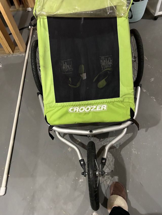 Double chariot croozer jogging stroller in Strollers, Carriers & Car Seats in Calgary