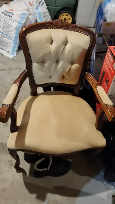 Chair in good condition, View more