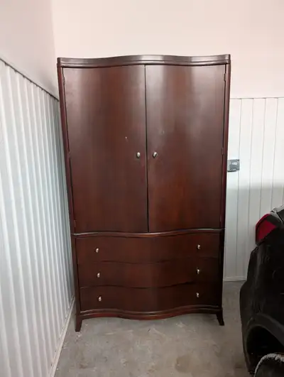 COMMODE MONSIEUR - MEUBLE DE CHAMBRE, View more