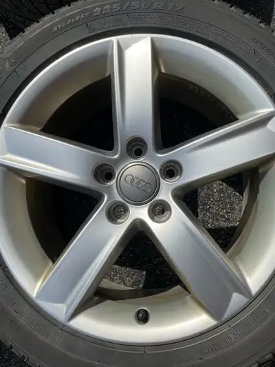 Price Reduced! OEM Audi Winter tire and rim set - Michelin X-ICE 225/50R17 Used only ~44,000 km tota...