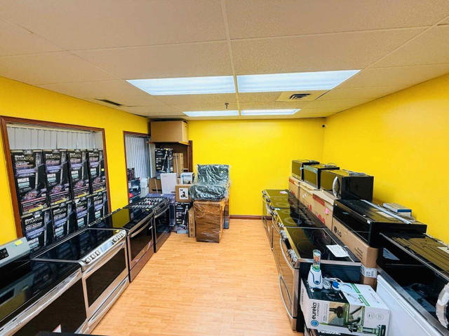  Electric & Gas Ranges Clearance – Best Deals in Town! in Stoves, Ovens & Ranges in Mississauga / Peel Region - Image 2
