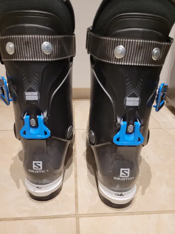 Rossignol downhill Ski Boots size 27-27.5 in Ski in Calgary - Image 10