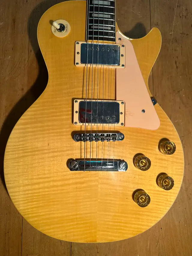 Les Paul copy - MIJ vintage - REDUCED last time  $500 in Guitars in Guelph - Image 4