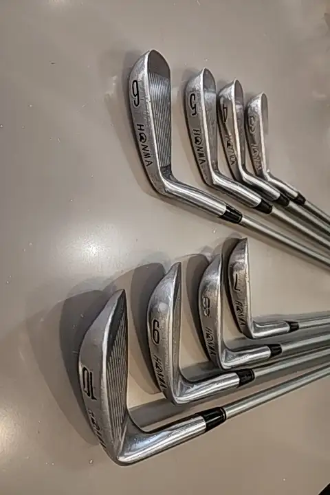 Honma CL708 Right Handed 3-PW golf iron set in Golf in Markham / York Region - Image 8