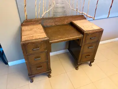 Antique solid wood desk. Judging from the style, I think it's probably from the 1930s or so. It is s...