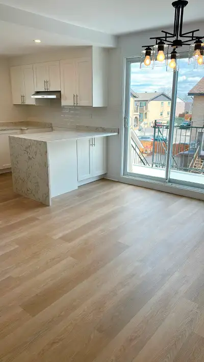 5 1/2 Spacious with 2 balconies on the 2nd floor in Longueuil