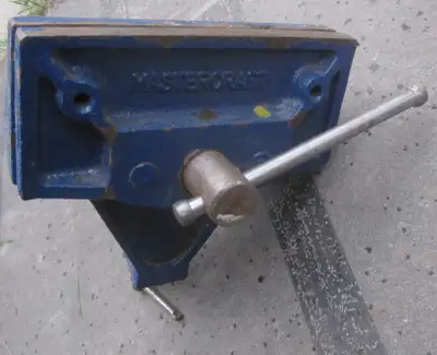Mastercraft Woodworking Bench Vise 6" Wide Jaws Vice, View more
