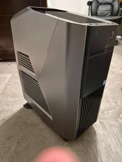 Alienware Aurora R5 Gaming PC  GTX 1080 16GB RAM – Liquid Cooled, View more