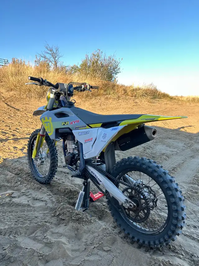 Husqvarna FC 450 2024 in Dirt Bikes & Motocross in Saskatoon - Image 3