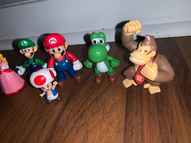 Lot of 2” Nintendo Super Mario Bros Figures , in Toys & Games in Oshawa / Durham Region - Image 2