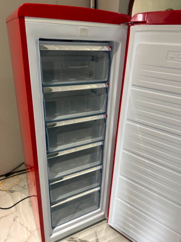 Red freezer with drawers in Freezers in Ottawa - Image 2