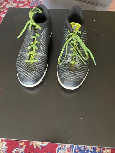 Adidas size 9, indoor soccer shoes, View more