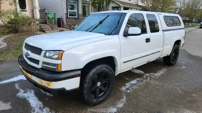 Well-kept and maintained 03 Chevy Silverado LT w/ Z71 package for sale, $7,500.00 OBO ~245000km (odo...