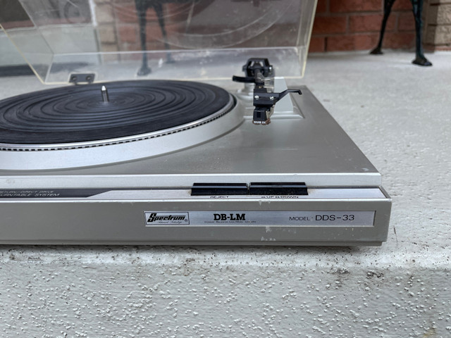 Spectrum stereo turntable DDS-33 in Stereo Systems & Home Theatre in Markham / York Region - Image 3