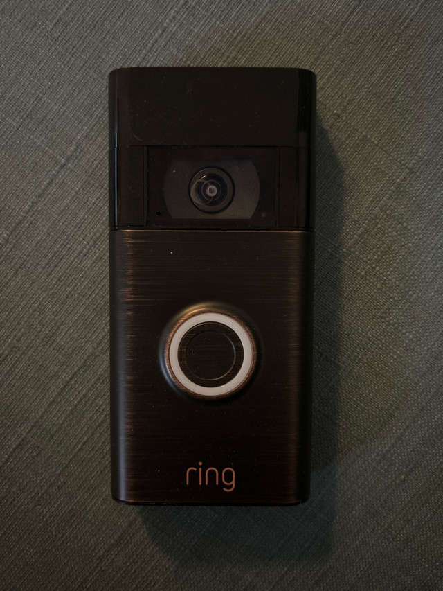 Ring Camera 2nd Gen with Doorbell  in Cameras & Camcorders in City of Toronto - Image 2